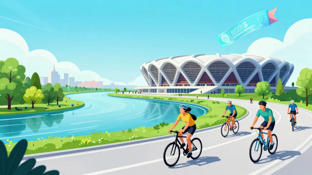 Современный стадион Казани и набережная с велосипедистами